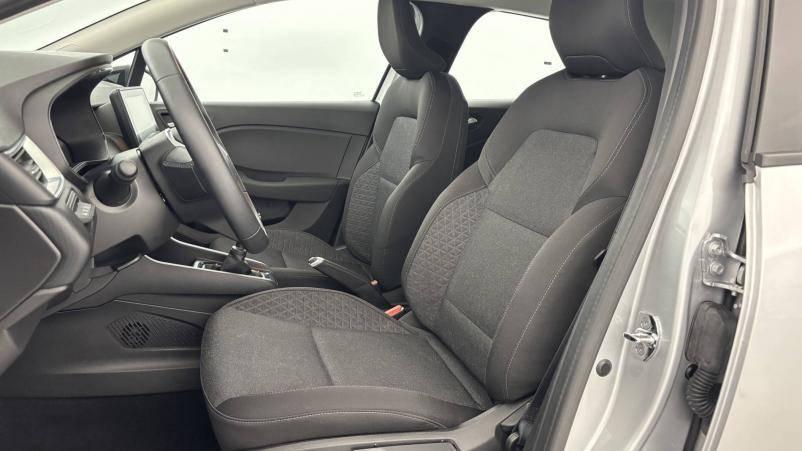 Vente en ligne Renault Clio 5 Clio TCe 90 au prix de 15 500 €