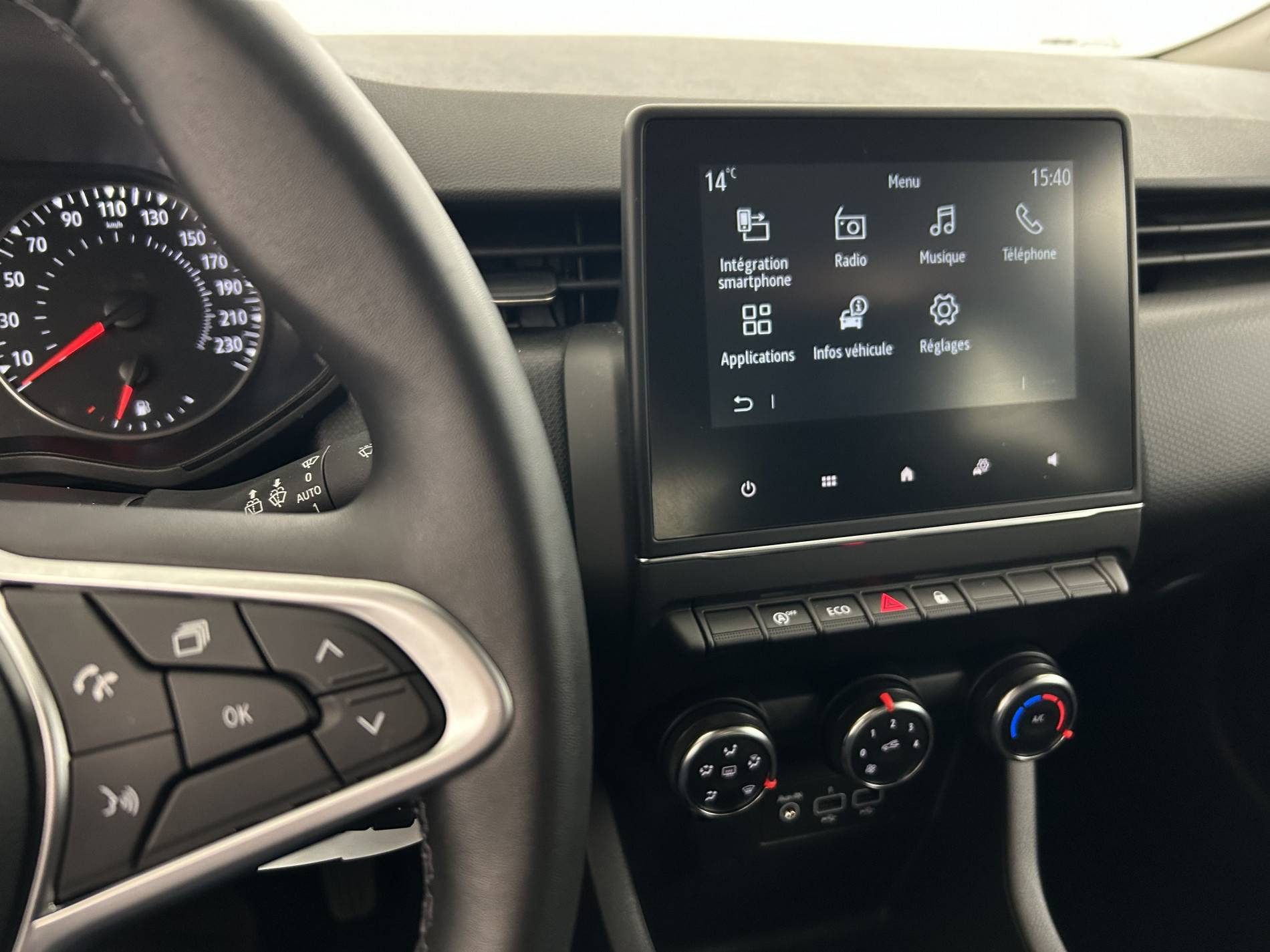 Vente en ligne Renault Clio 5 Clio TCe 90 au prix de 13 890 €