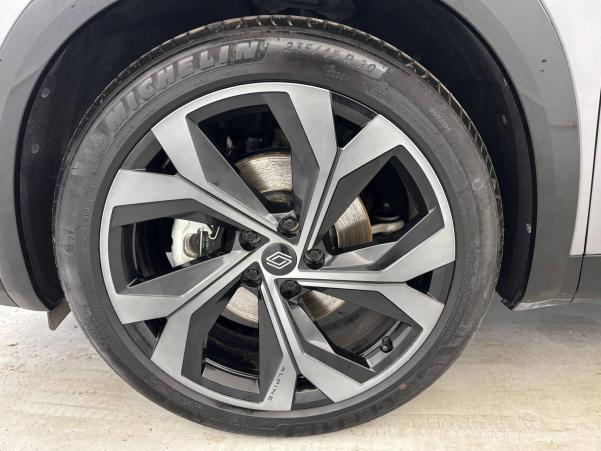 Vente en ligne Renault Austral  E-Tech hybrid 200 au prix de 31 890 €