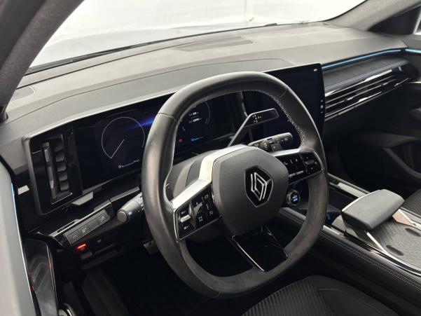 Vente en ligne Renault Austral  E-Tech hybrid 200 au prix de 31 890 €