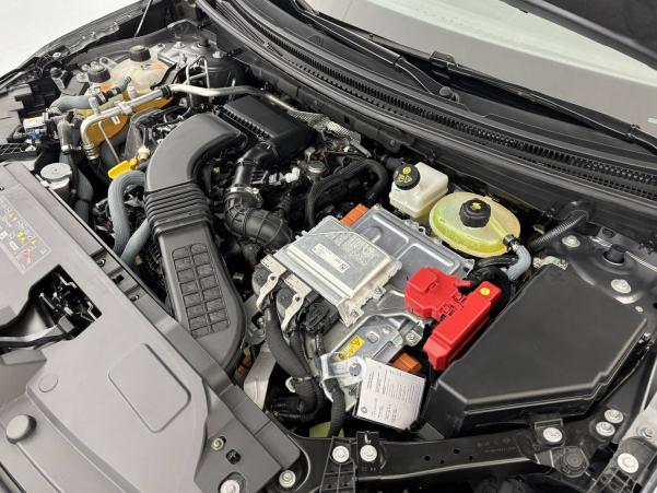 Vente en ligne Renault Austral  E-Tech hybrid 200 au prix de 31 890 €