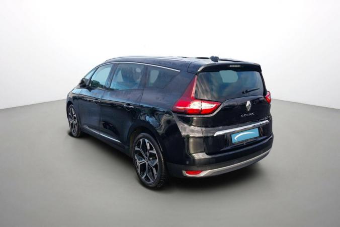 Vente en ligne Renault Grand Scenic 4 Grand Scenic TCe 140 EDC au prix de 25 890 €