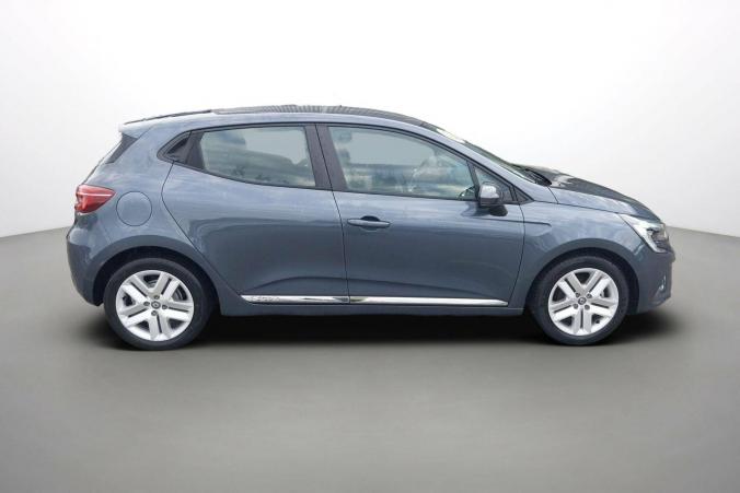 Vente en ligne Renault Clio 5 Clio E-Tech 140 - 21N au prix de 16 500 €
