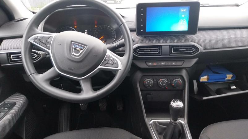 Vente en ligne Dacia Sandero  SCe 65 - 22 au prix de 12 900 €