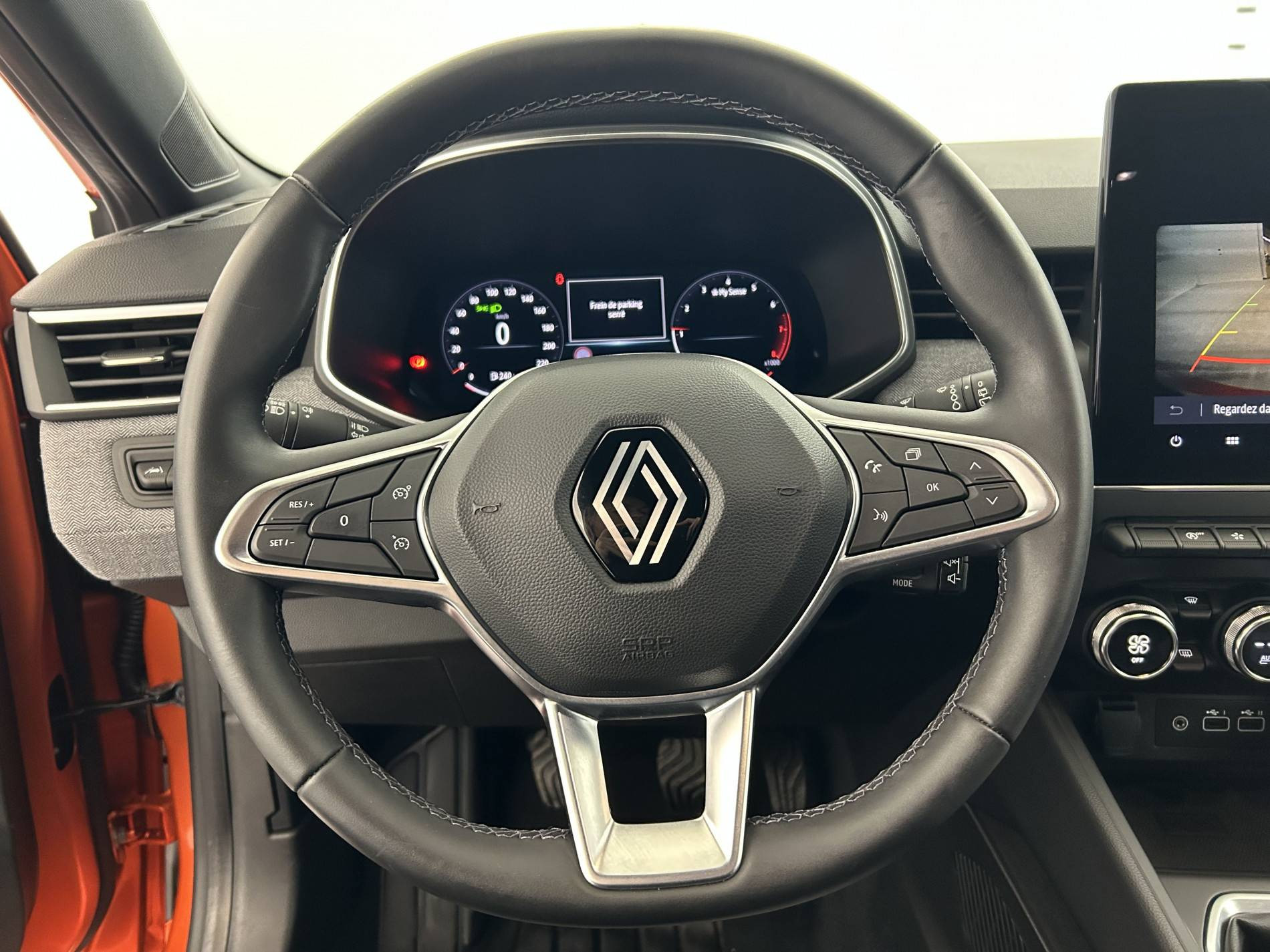 Vente en ligne Renault Clio 5 Clio TCe 90 au prix de 17 690 €