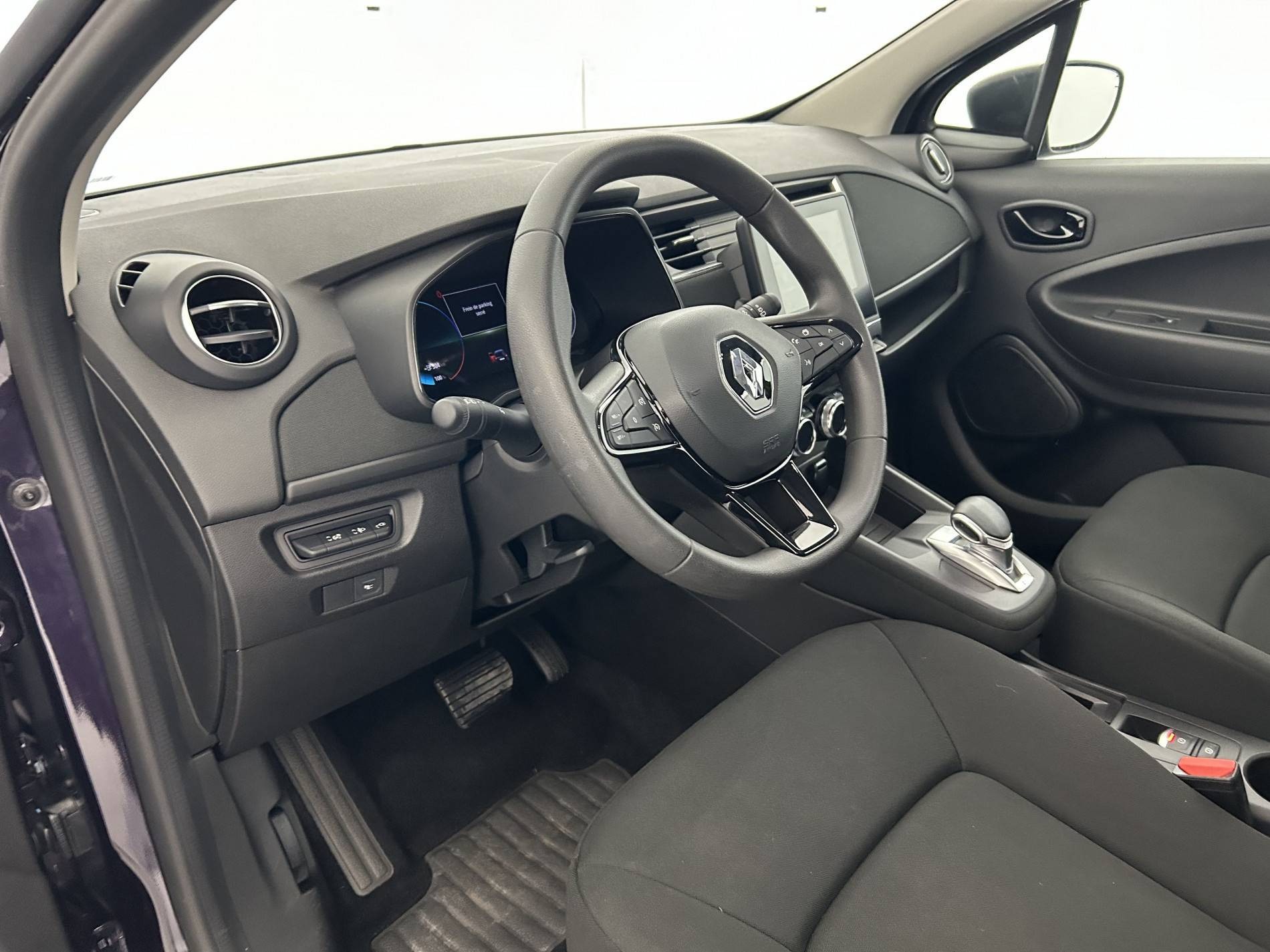 Vente en ligne Renault Zoé Zoe R110 - 22B ACHAT INTEGRAL au prix de 14 490 €