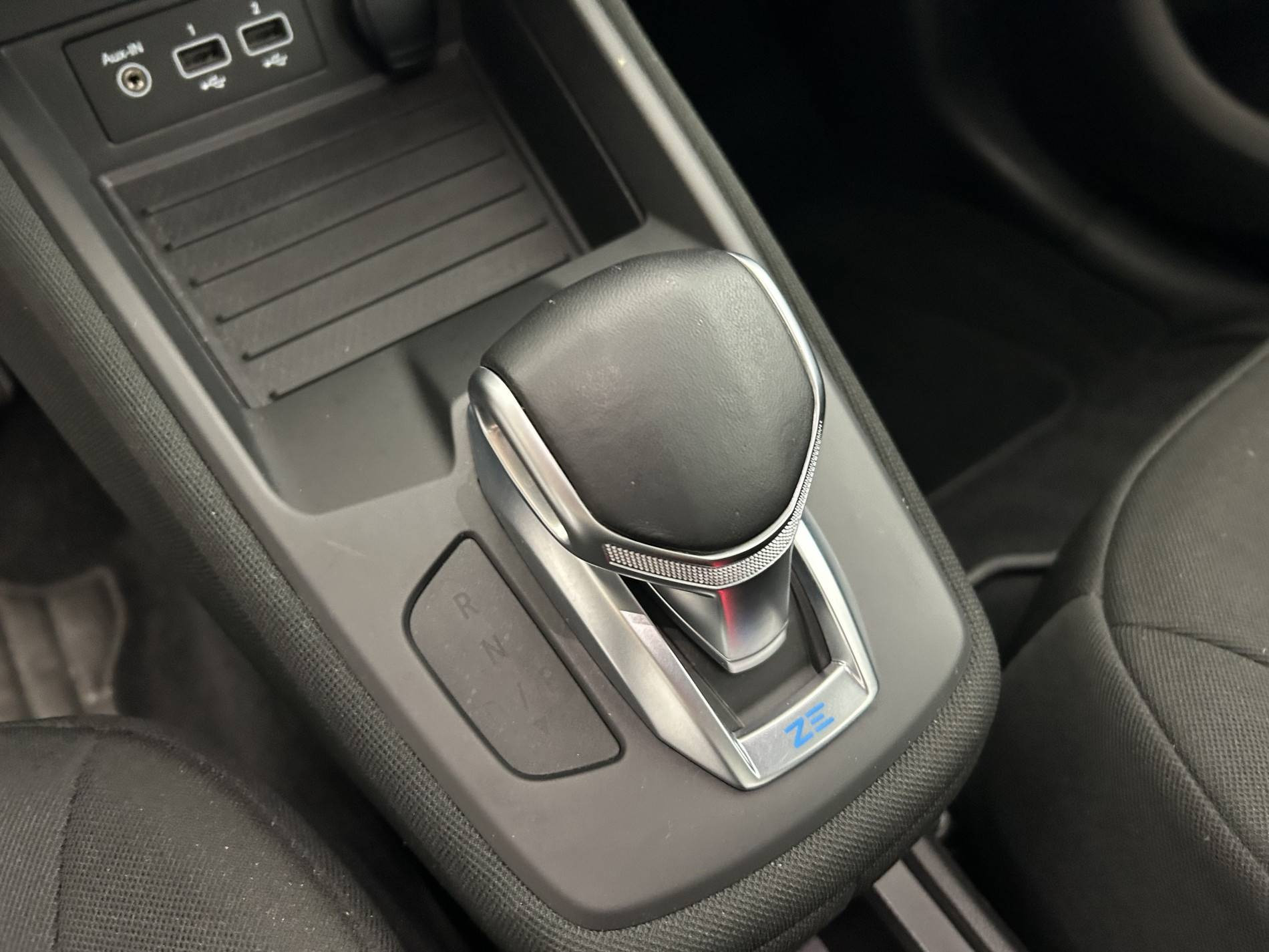 Vente en ligne Renault Zoé Zoe R110 - 22B ACHAT INTEGRAL au prix de 14 490 €