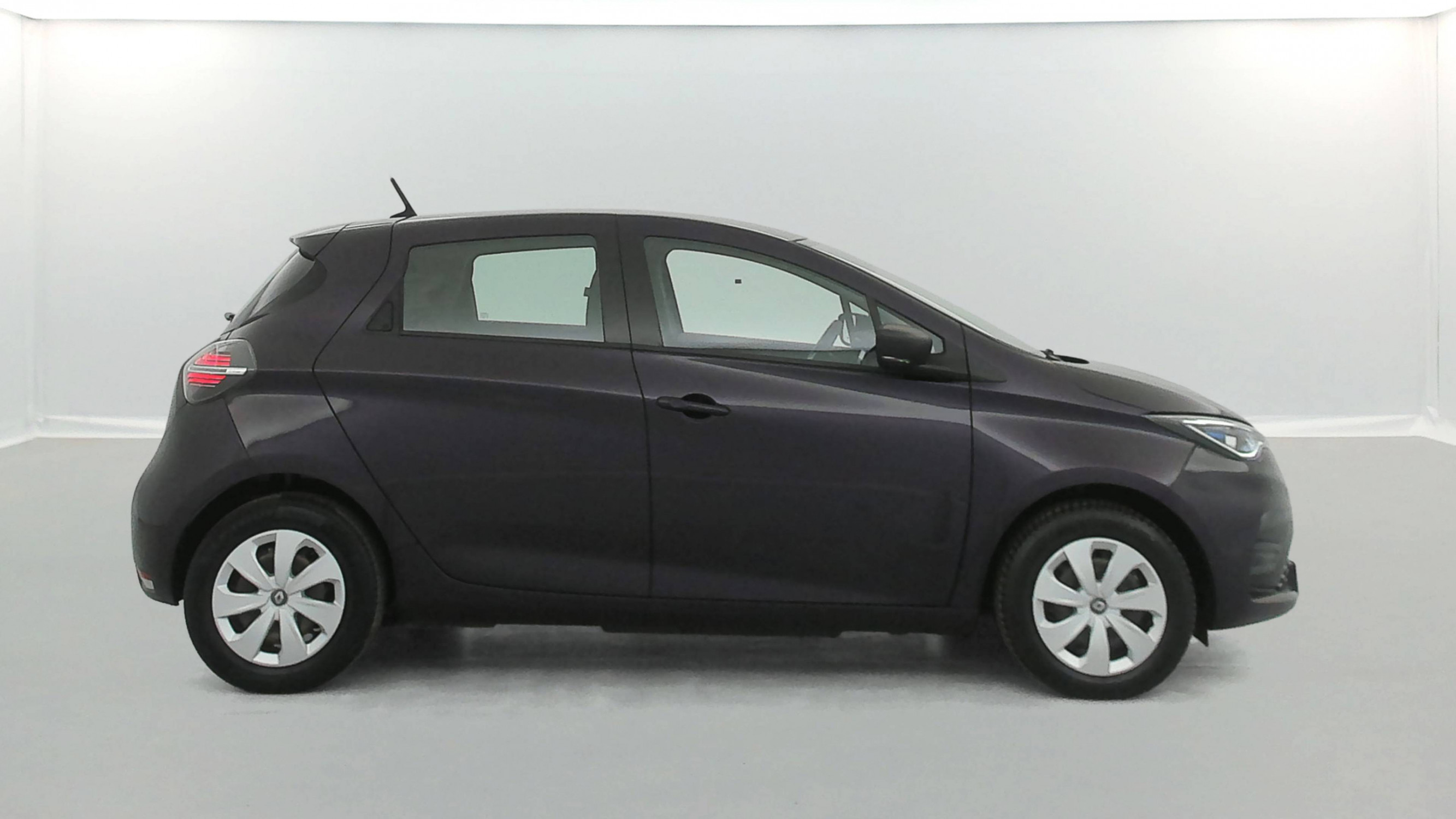 Vente en ligne Renault Zoé Zoe R110 - 22B ACHAT INTEGRAL au prix de 14 490 €