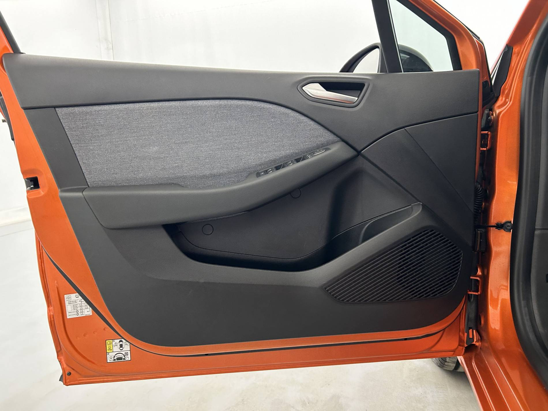 Vente en ligne Renault Clio 5 Clio TCe 90 au prix de 17 690 €