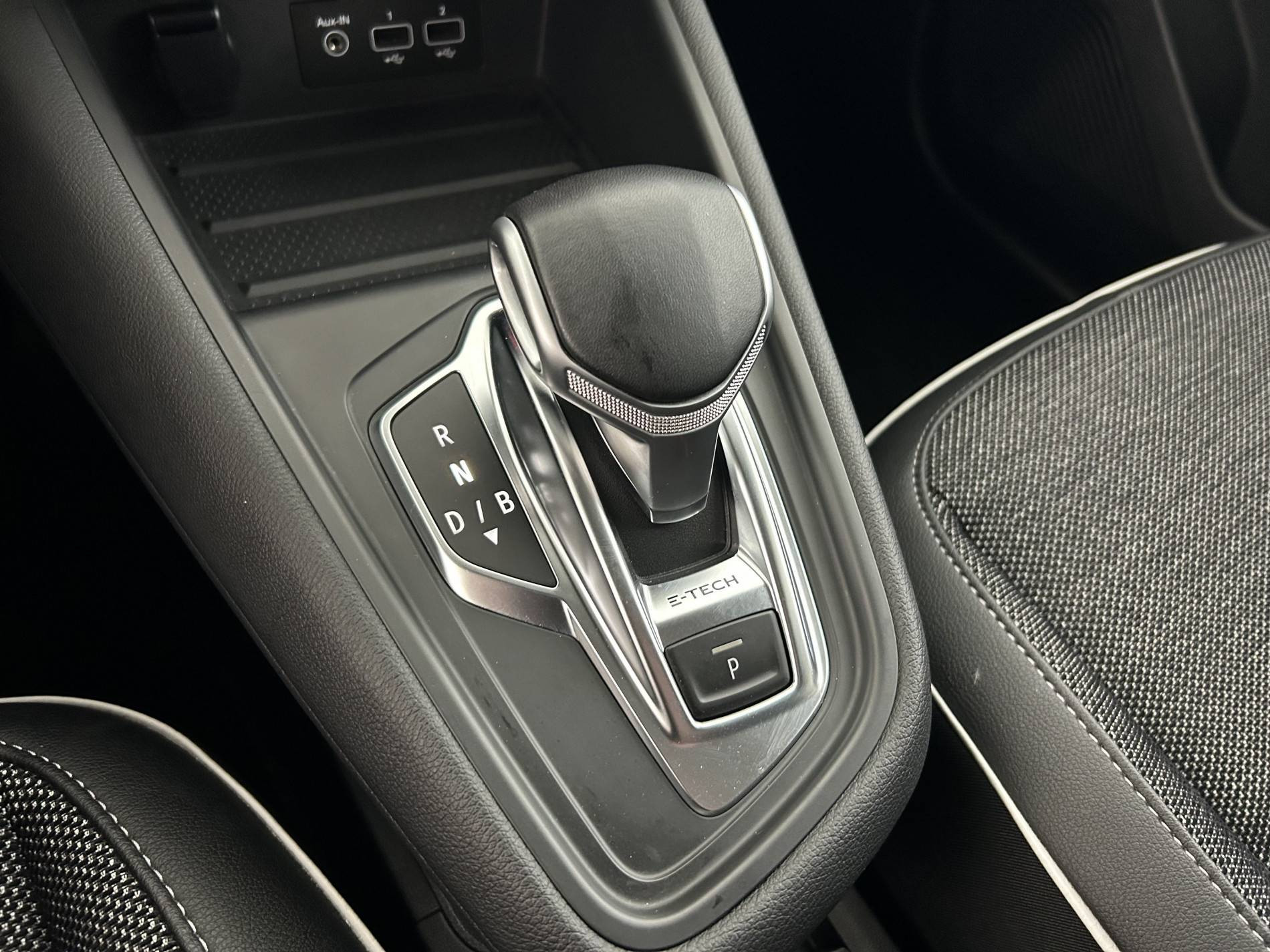 Vente en ligne Renault Captur  E-Tech Plug-in 160 au prix de 17 990 €