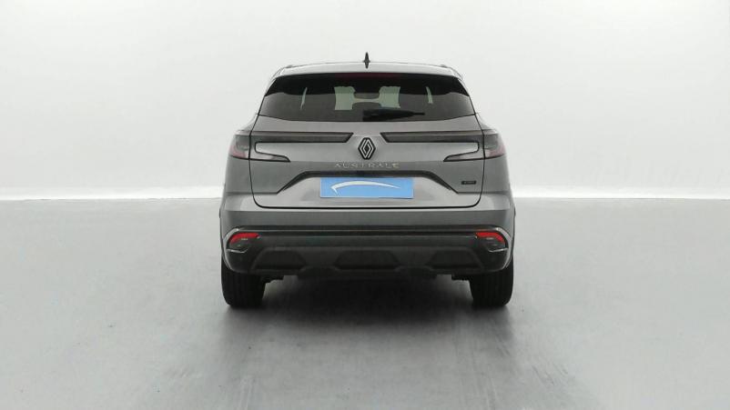 Vente en ligne Renault Nouveau Espace Espace E-Tech hybrid 200 au prix de 40 990 €