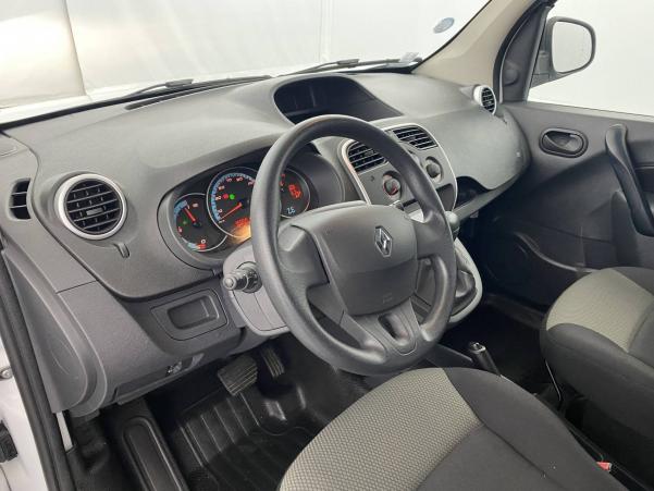 Vente en ligne Renault Kangoo Electrique KANGOO Z.E. 33 GRAND VOLUME MAXI au prix de 11 900 €