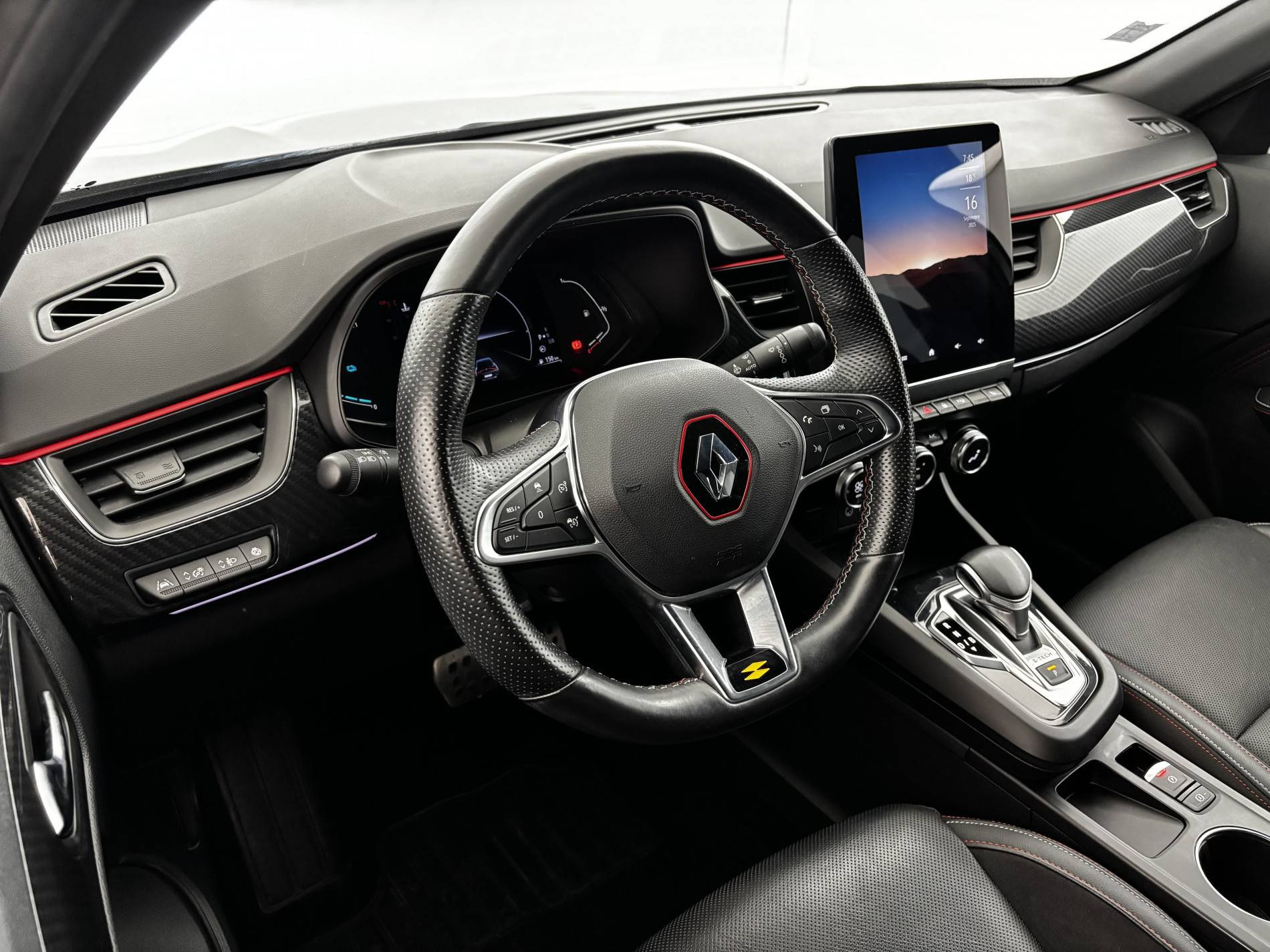 Vente en ligne Renault Arkana  E-Tech 145 - 21B au prix de 22 490 €