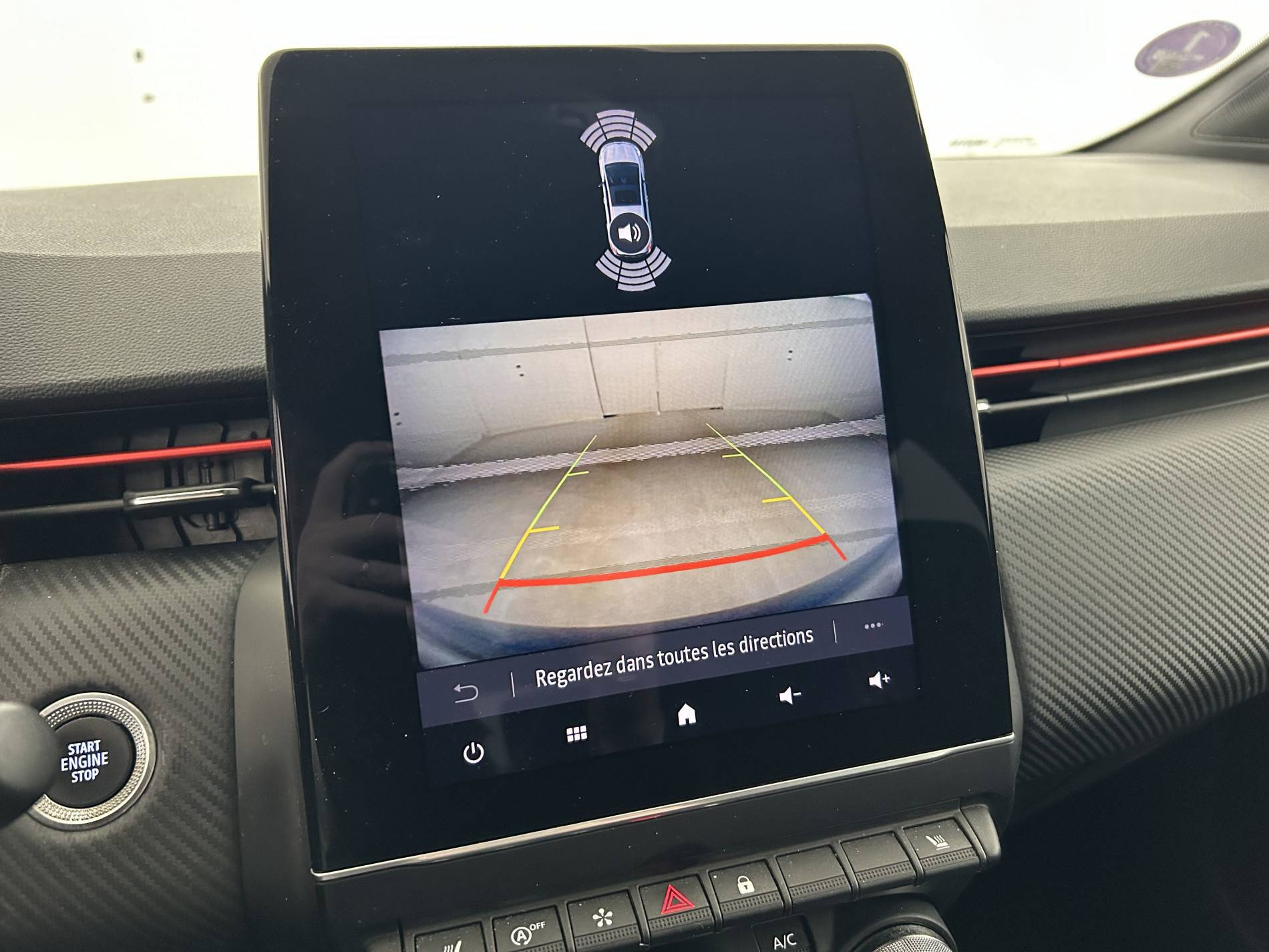 Vente en ligne Renault Clio 5 Clio TCe 140 - 21N au prix de 15 890 €