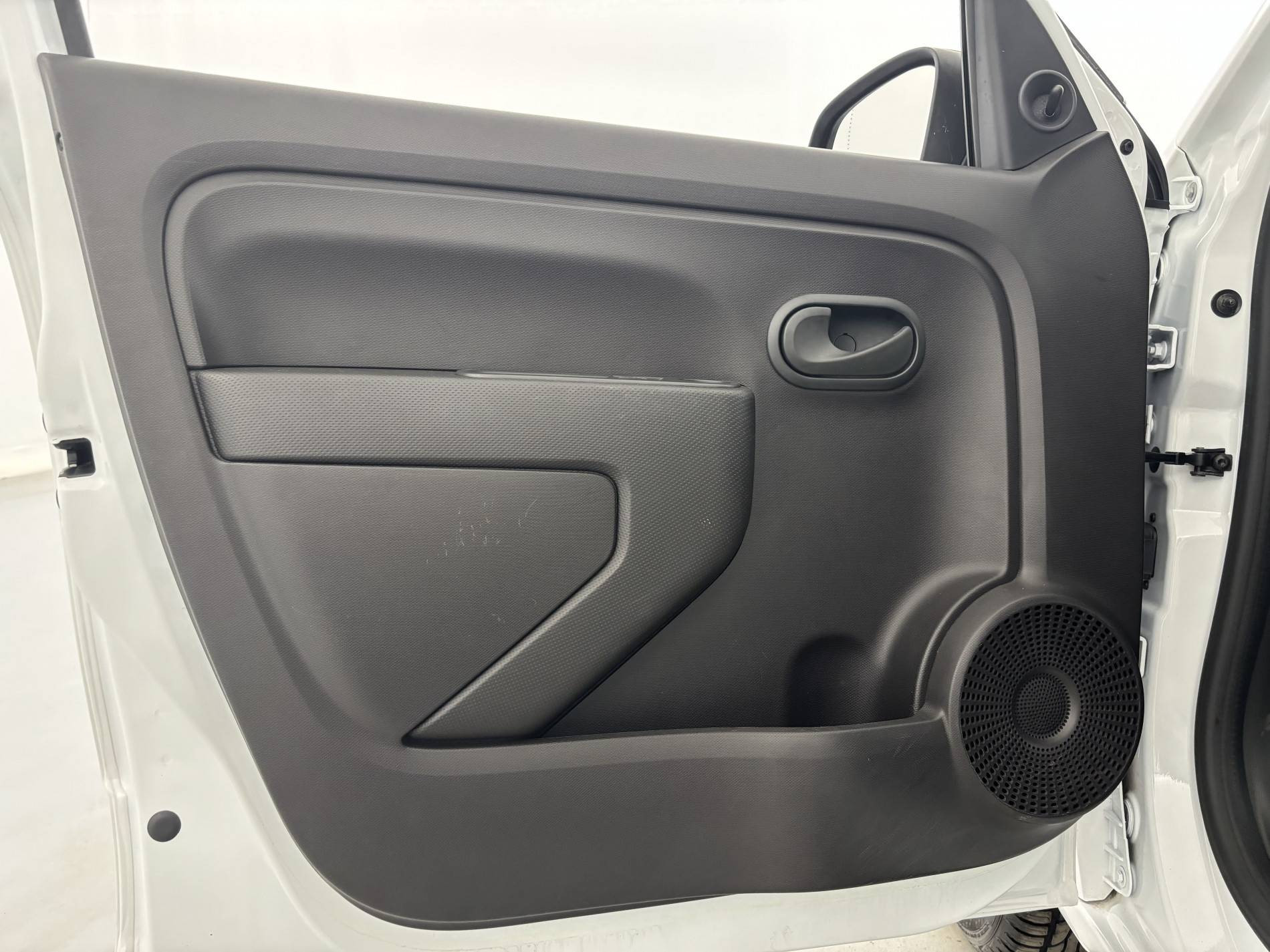 Vente en ligne Renault Twingo Electrique Twingo III E-Tech au prix de 10 990 €