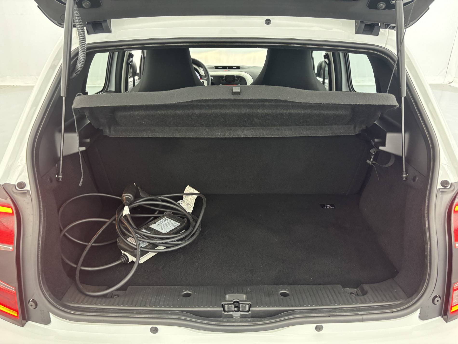 Vente en ligne Renault Twingo Electrique Twingo III E-Tech au prix de 10 990 €