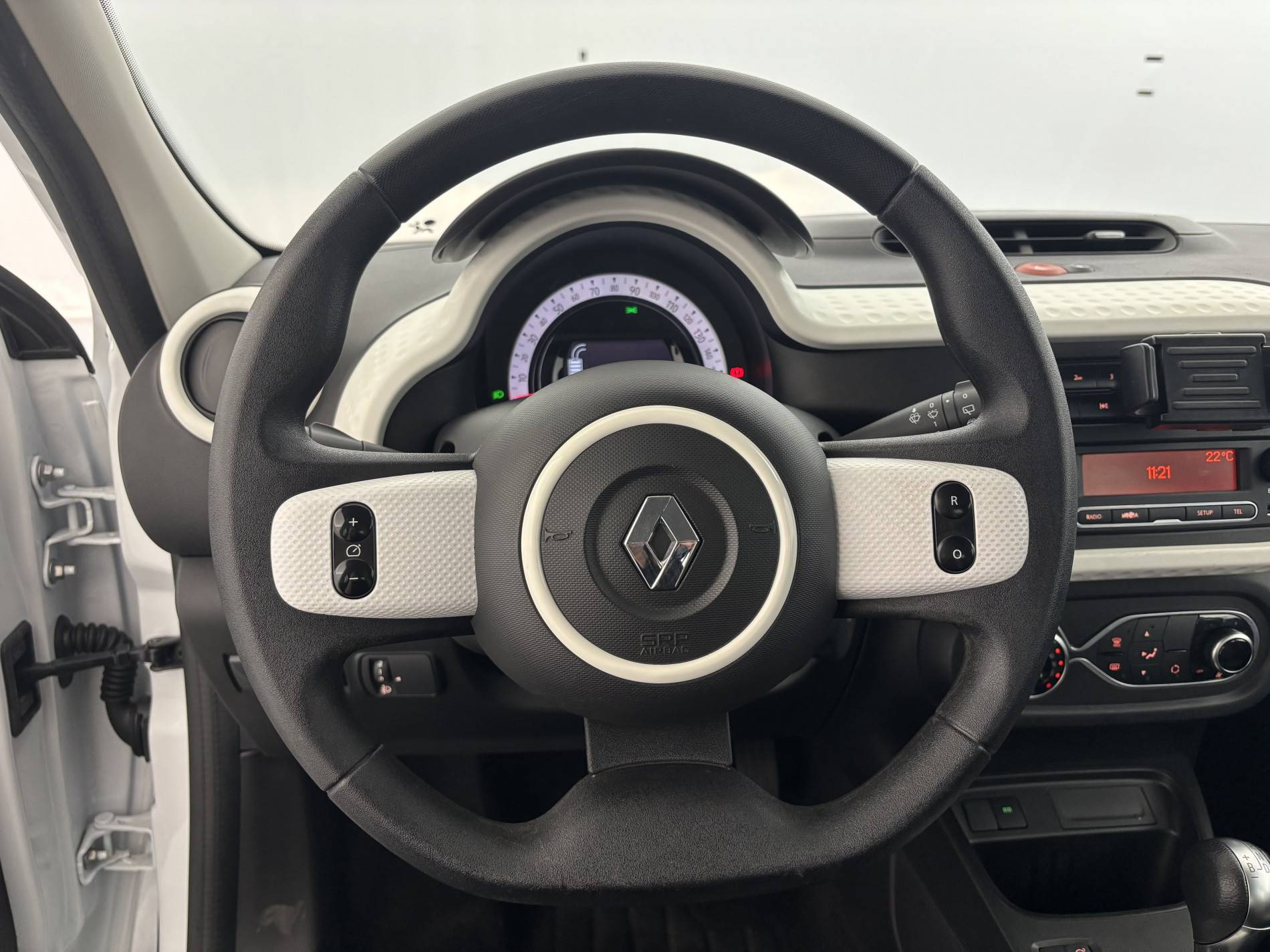 Vente en ligne Renault Twingo Electrique Twingo III E-Tech au prix de 10 990 €