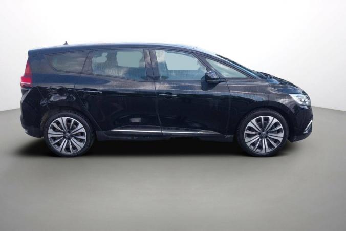 Vente en ligne Renault Grand Scenic 4 Grand Scenic TCe 140 FAP EDC - 21 au prix de 19 900 €