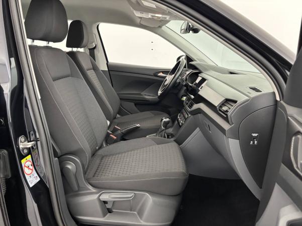 Vente en ligne Volkswagen T-Cross T-Cross 1.0 TSI 110 Start/Stop DSG7 au prix de 19 490 €