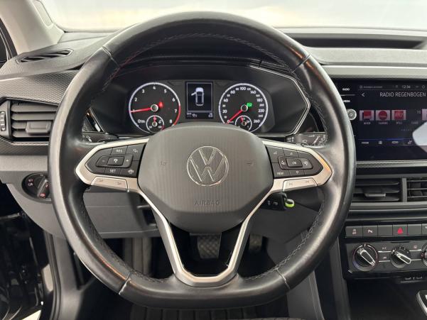 Vente en ligne Volkswagen T-Cross T-Cross 1.0 TSI 110 Start/Stop DSG7 au prix de 19 490 €