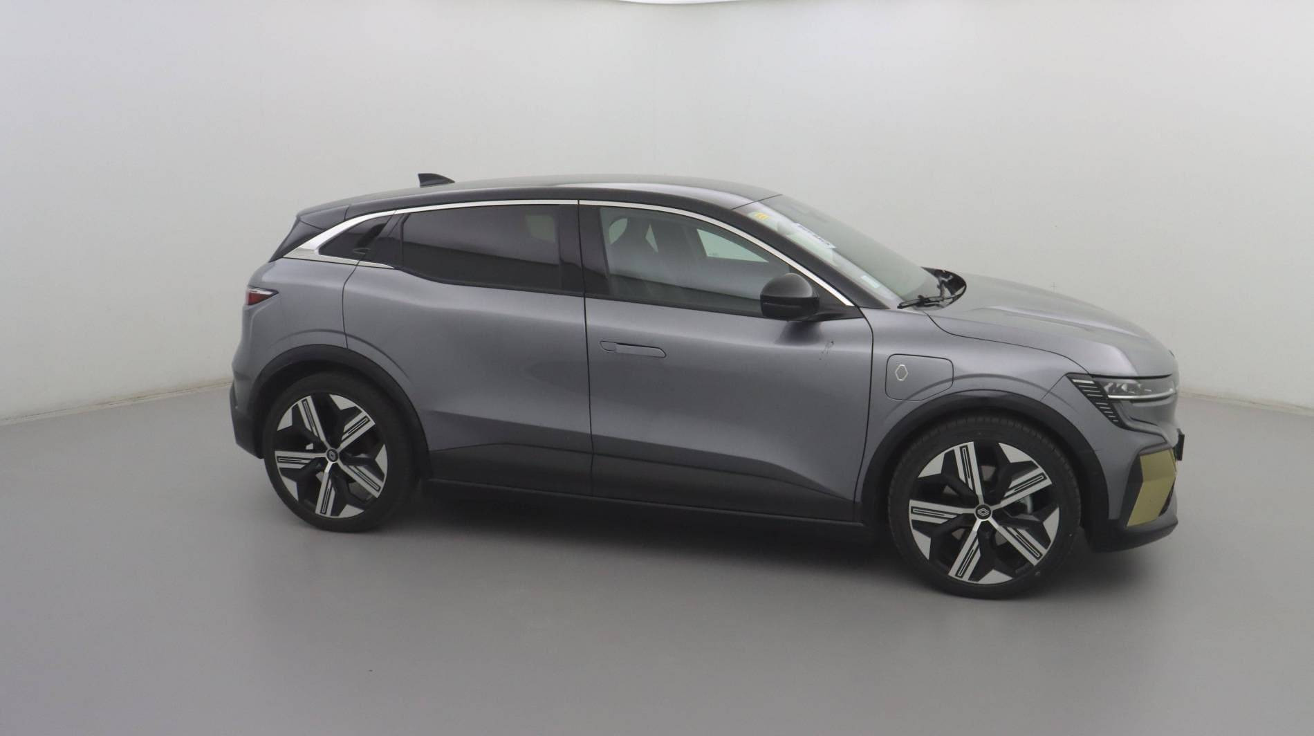 Vente en ligne Renault Megane E-Tech  EV60 220 ch super charge au prix de 24 490 €