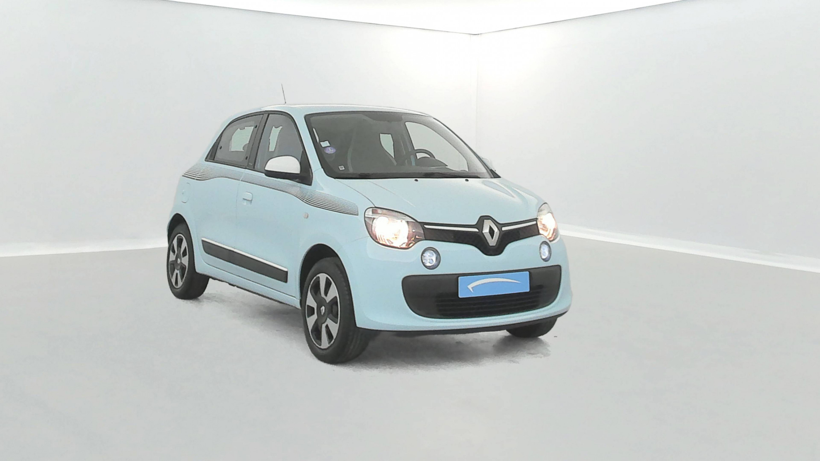 Vente en ligne Renault Twingo 3  1.0 SCe 70 E6C au prix de 8 880 €