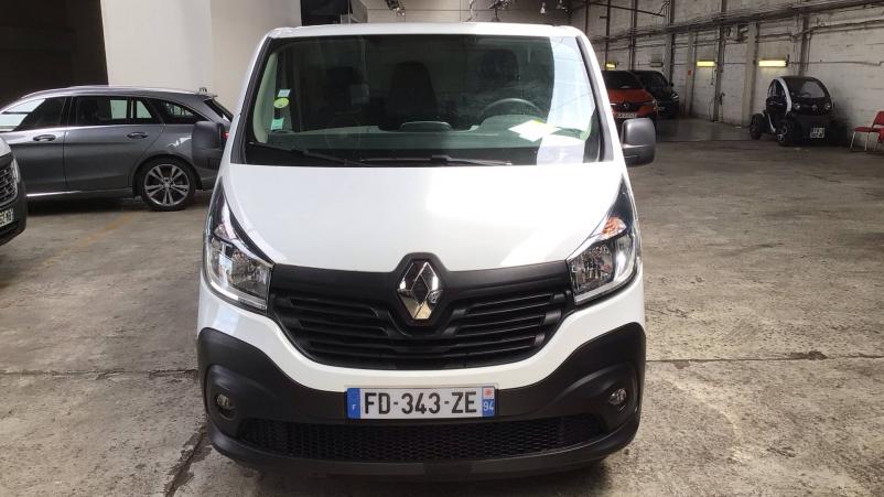 Vente en ligne Renault Trafic 3 Fourgon TRAFIC FGN L1H1 1200 KG DCI 125 ENERGY E6 au prix de 21 790 €