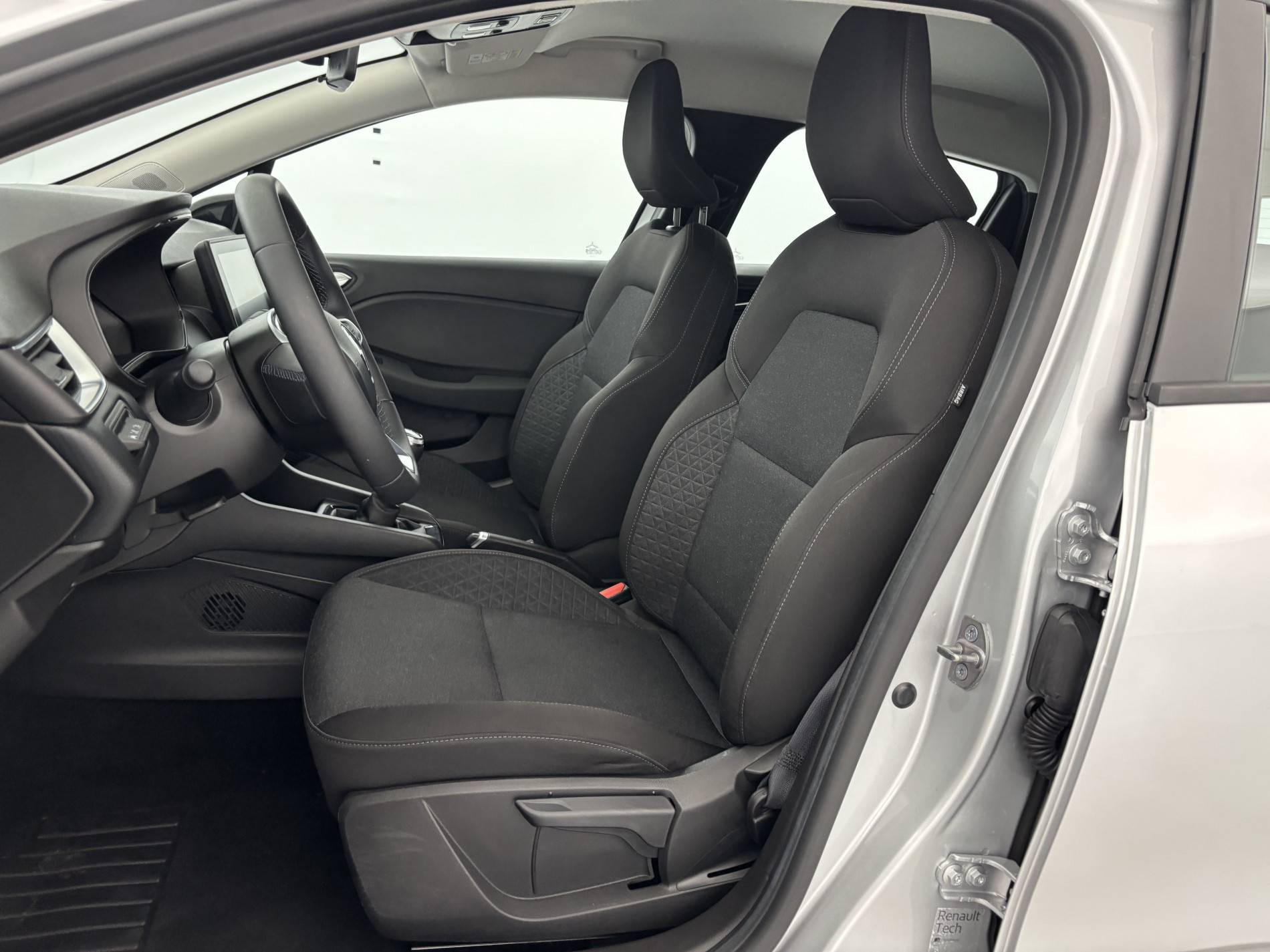 Vente en ligne Renault Clio 5 Clio TCe 90 au prix de 14 490 €