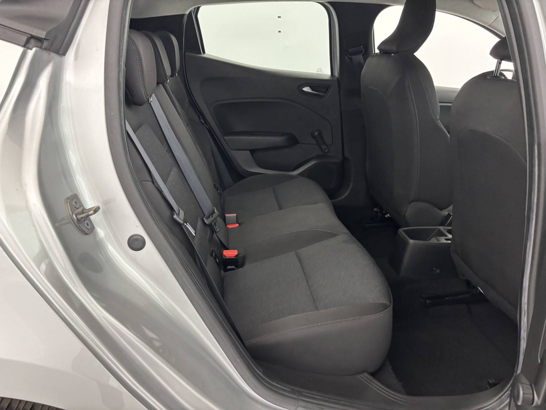 Vente en ligne Renault Clio 5 Clio TCe 90 au prix de 14 490 €