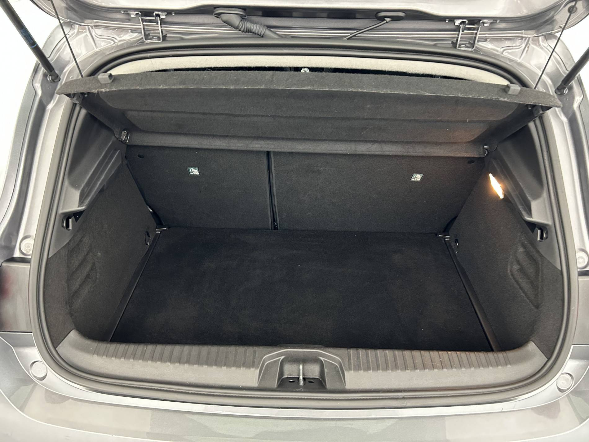 Vente en ligne Renault Clio 5 Clio TCe 90 au prix de 15 990 €