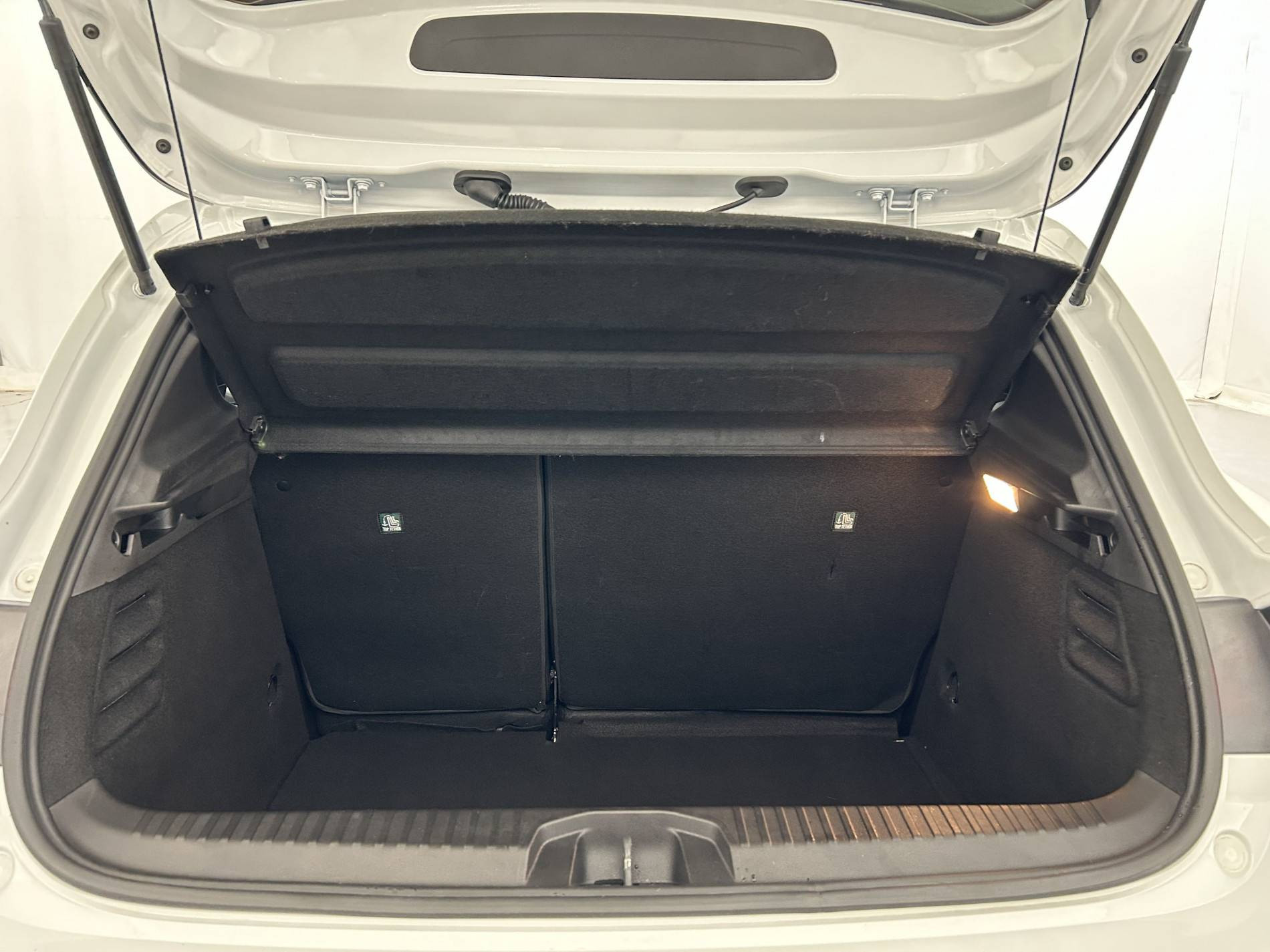 Vente en ligne Renault Clio 5 Clio TCe 90 au prix de 15 990 €