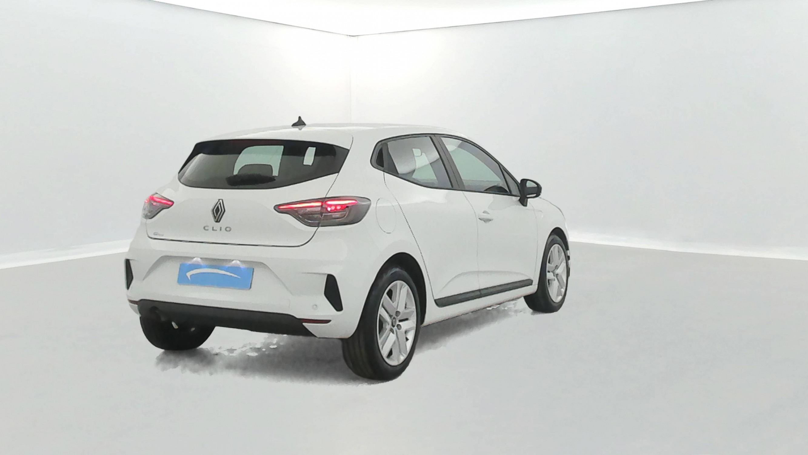 Vente en ligne Renault Clio 5 Clio TCe 90 au prix de 15 990 €