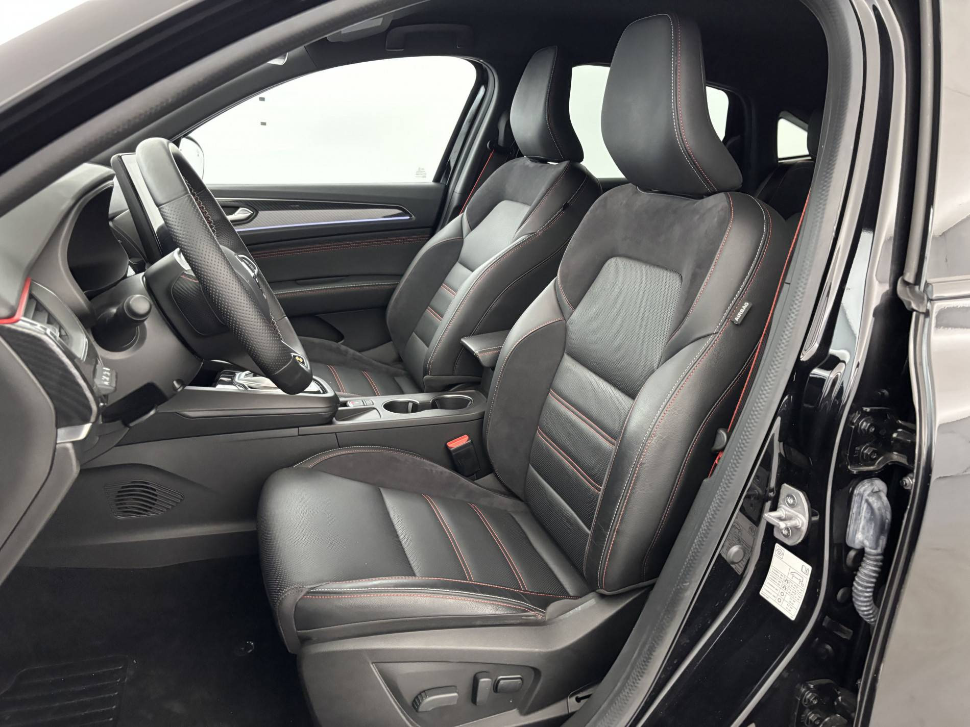 Vente en ligne Renault Arkana  E-Tech 145 - 21B au prix de 21 990 €