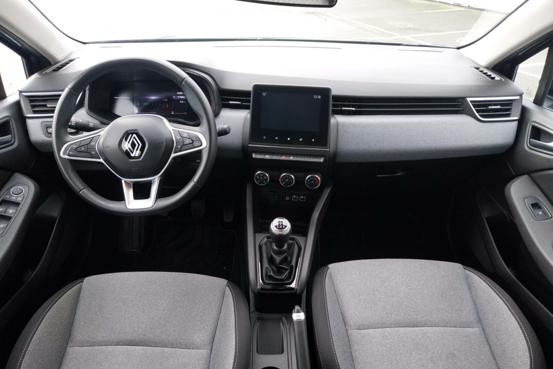 Vente en ligne Renault Clio 5 Clio SCe 65 au prix de 13 990 €