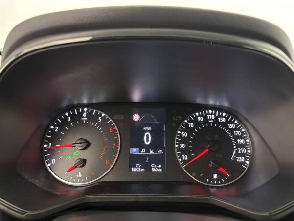 Vente en ligne Renault Clio 5 Clio TCe 90 au prix de 15 990 €