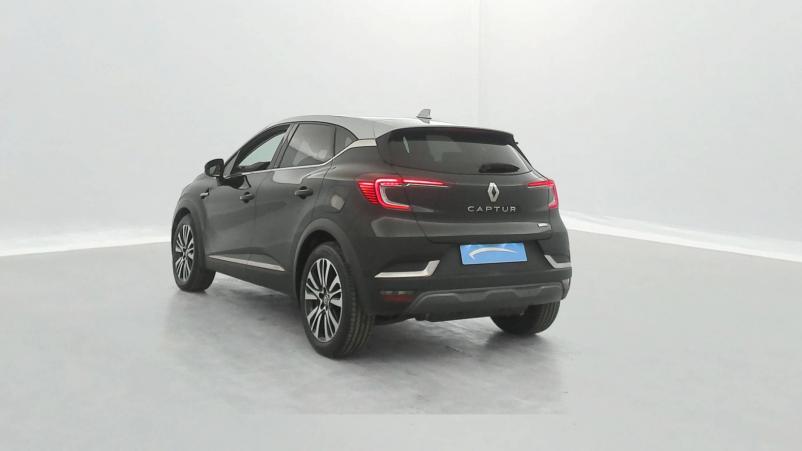 Vente en ligne Renault Captur  E-Tech Plug-in 160 au prix de 20 890 €