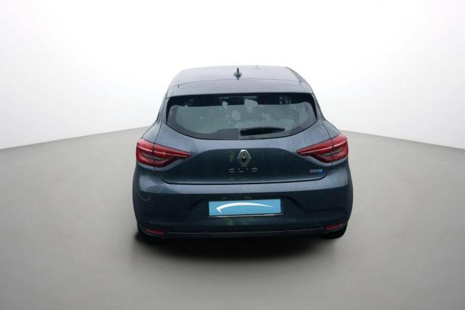Vente en ligne Renault Clio 5 Clio E-Tech 140 - 21N au prix de 17 490 €