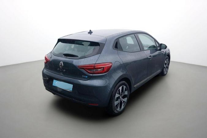 Vente en ligne Renault Clio 5 Clio E-Tech 140 - 21N au prix de 17 490 €