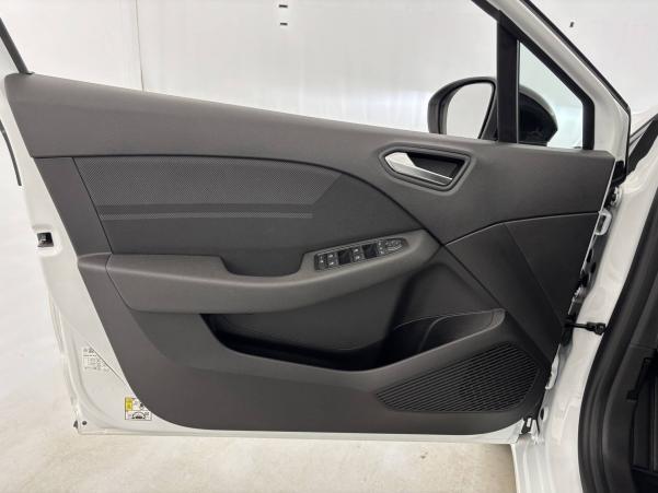 Vente en ligne Renault Clio 5 Clio E-Tech full hybrid 145  au prix de 24 900 €