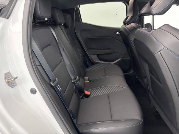 Vente en ligne Renault Clio 5 Clio E-Tech full hybrid 145  au prix de 24 900 €