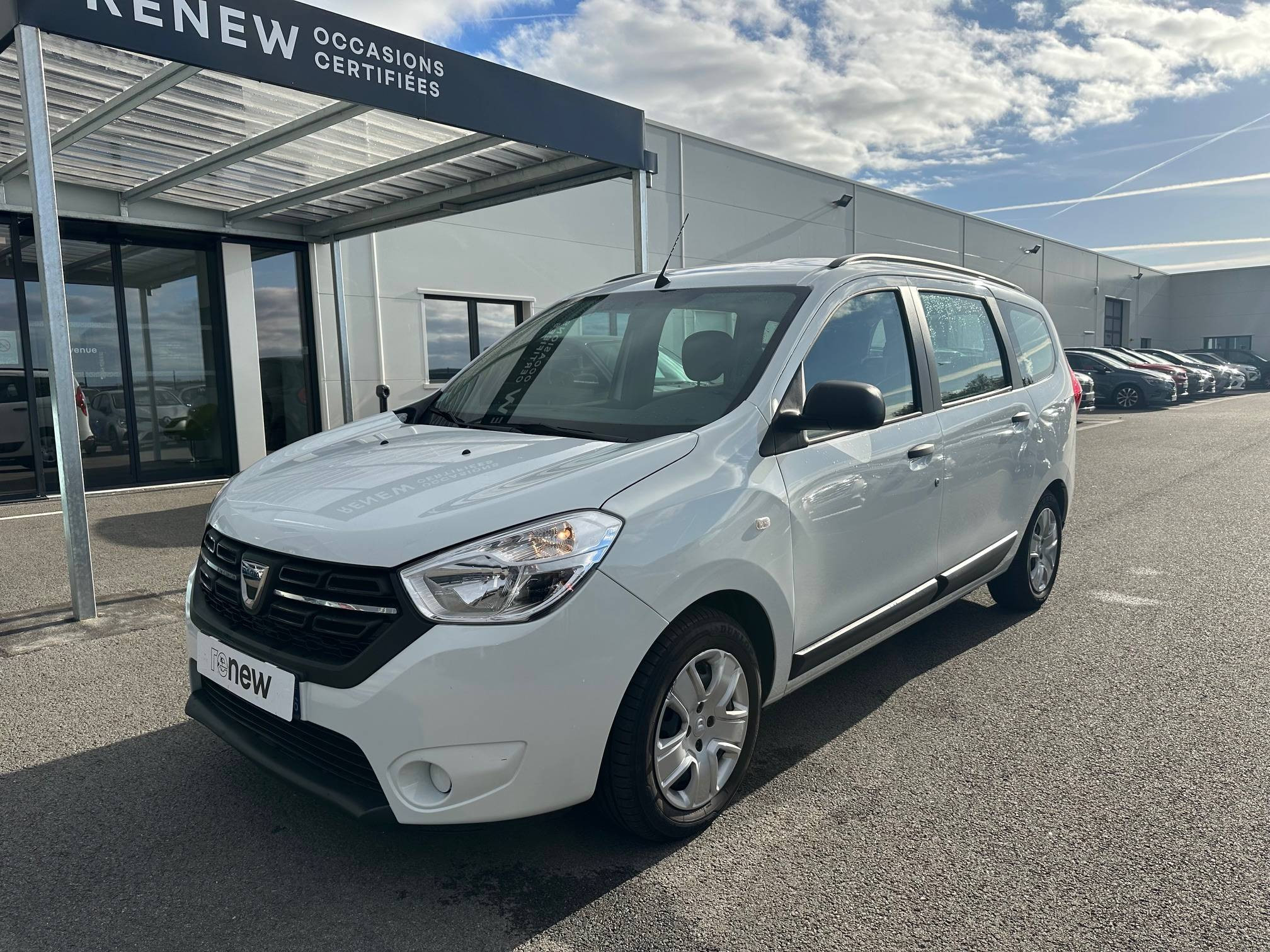 Dacia Lodgy  TCe 100 FAP 7 places occasion de 2021 en vente à Lorient