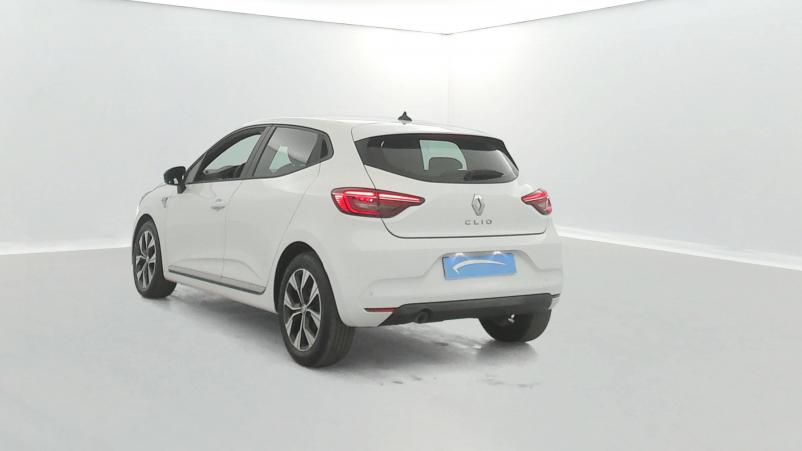 Vente en ligne Renault Clio 5 Clio TCe 90 - 21N au prix de 14 990 €
