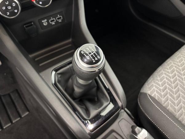 Vente en ligne Renault Clio 5 Clio TCe 90 - 21N au prix de 14 990 €