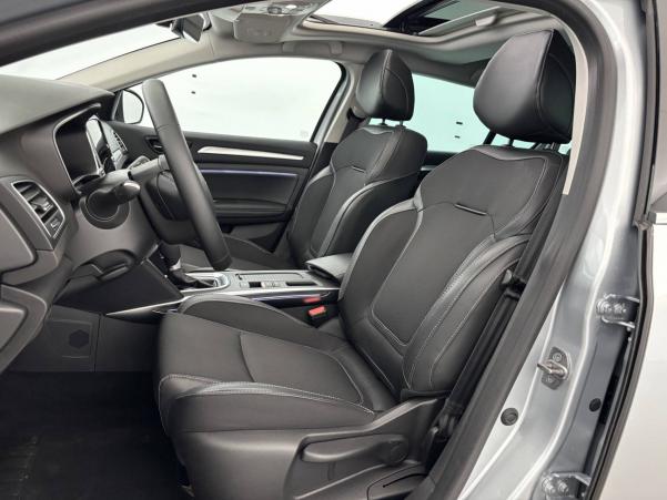 Vente en ligne Renault Megane 4 Estate  Blue dCi 115 EDC au prix de 25 390 €