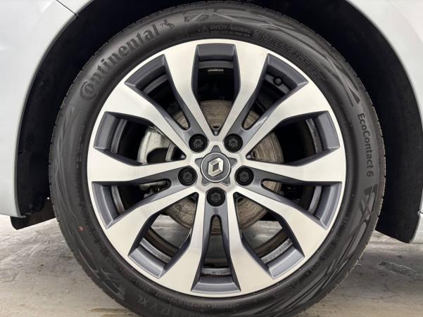 Vente en ligne Renault Megane 4 Estate  Blue dCi 115 EDC au prix de 25 390 €