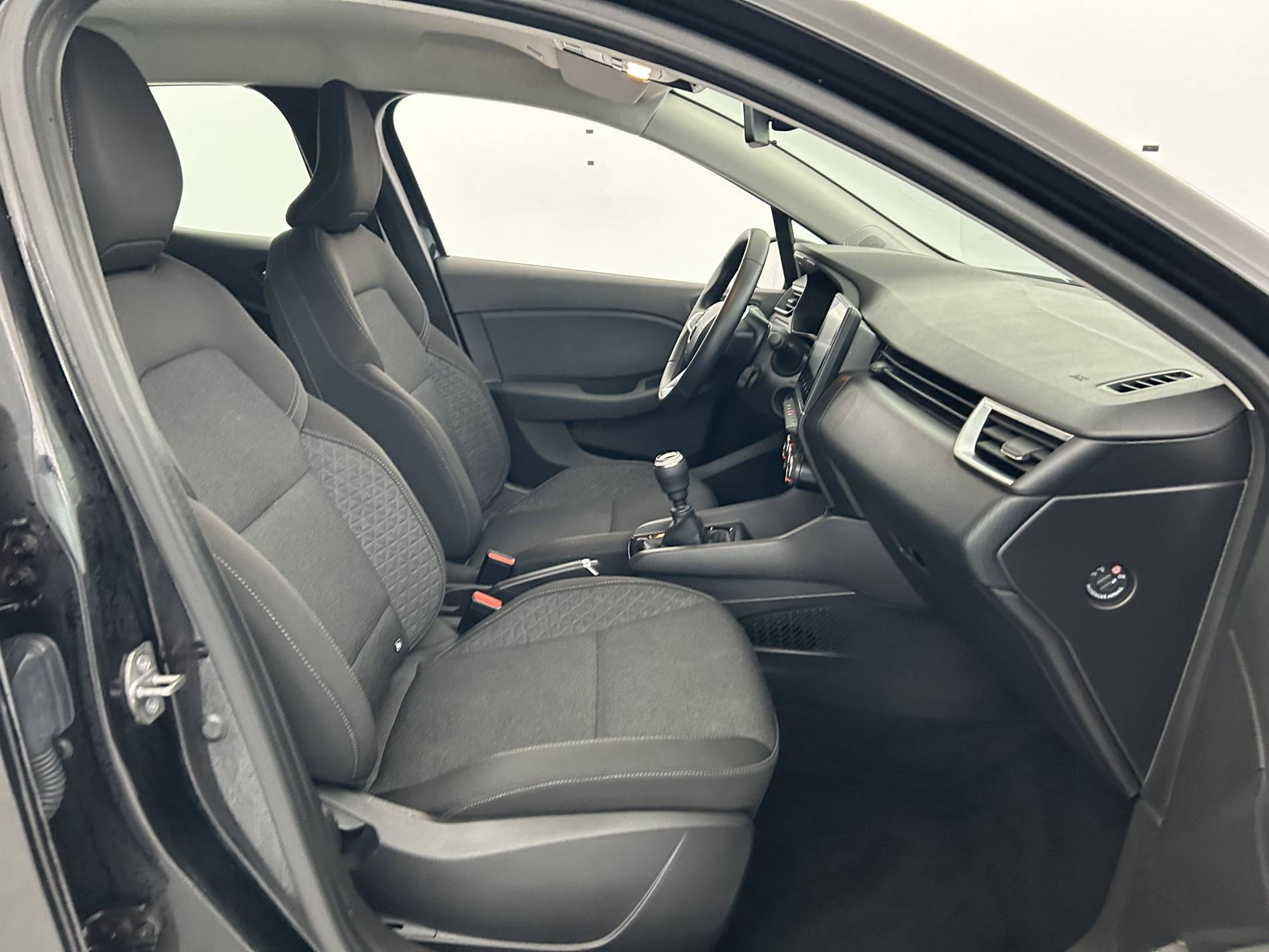 Vente en ligne Renault Clio 5 Clio TCe 90 au prix de 15 490 €