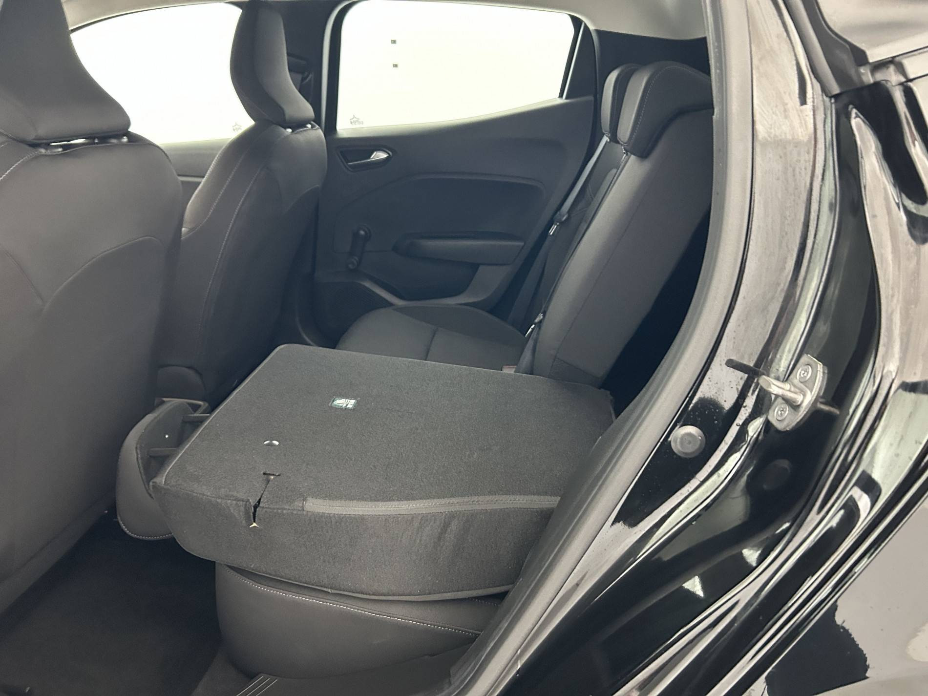 Vente en ligne Renault Clio 5 Clio TCe 90 au prix de 15 490 €