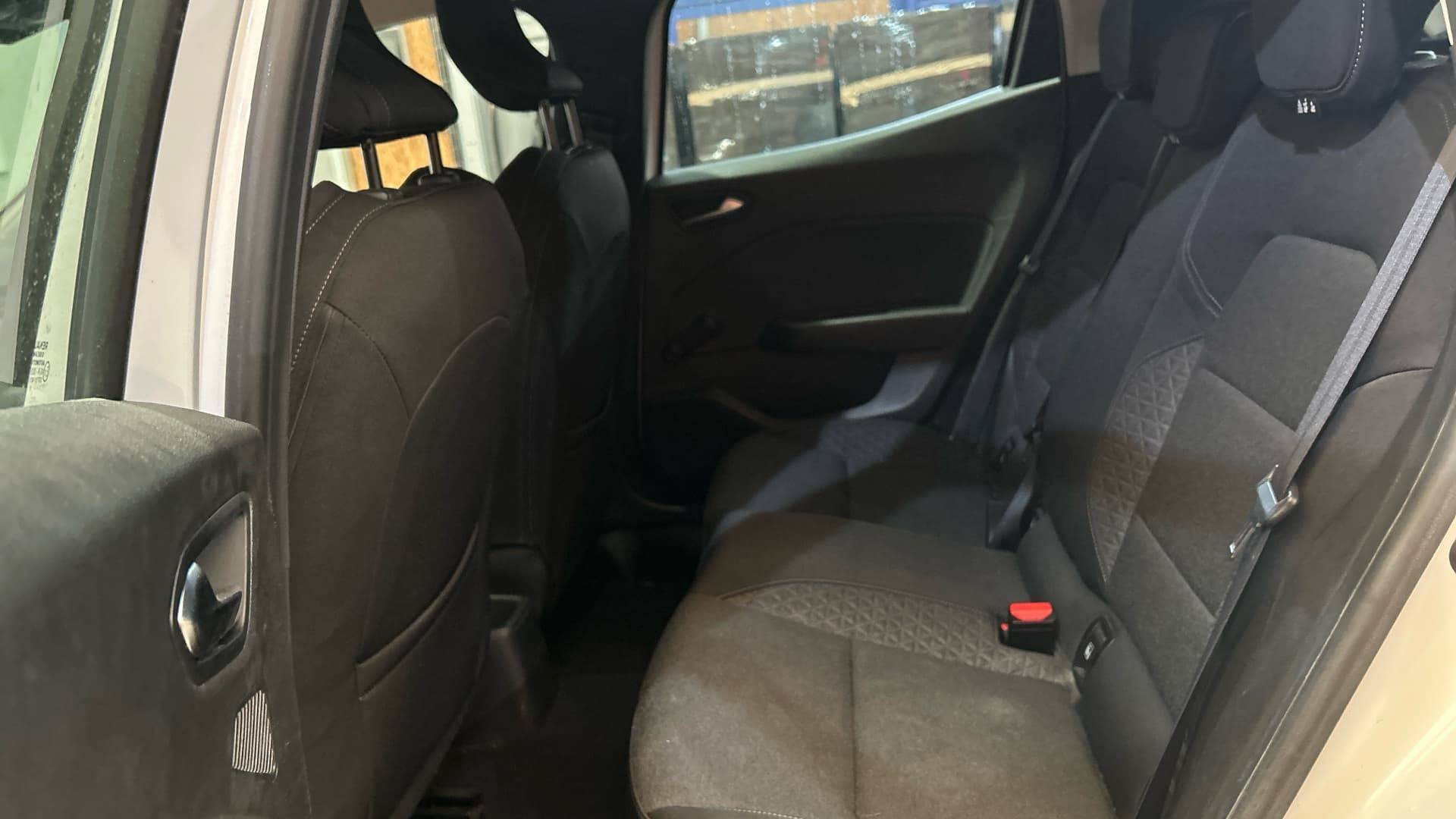 Vente en ligne Renault Clio 5 Clio Blue dCi 85 au prix de 13 490 €