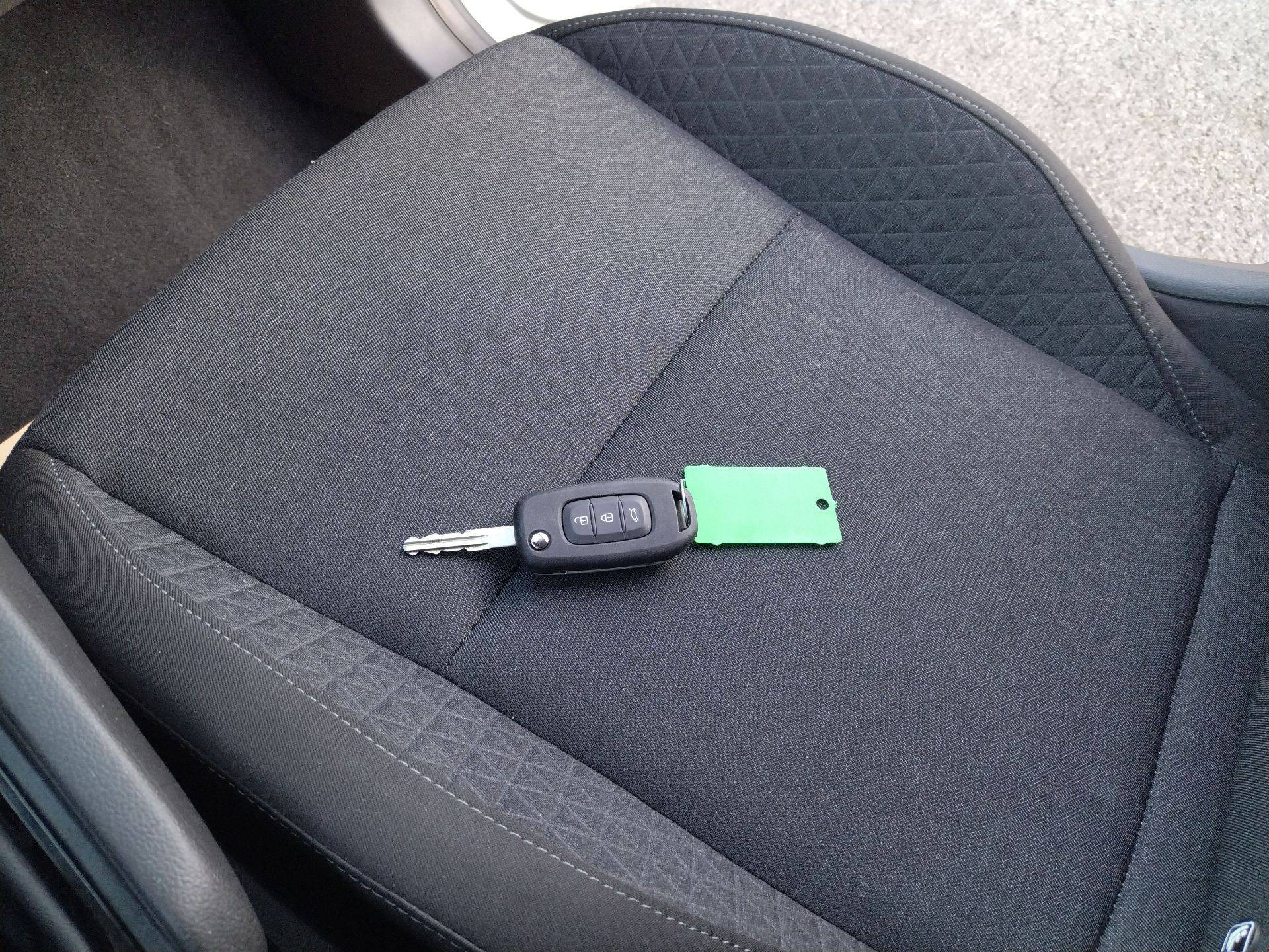 Vente en ligne Renault Clio 5 Clio TCe 90 au prix de 16 490 €