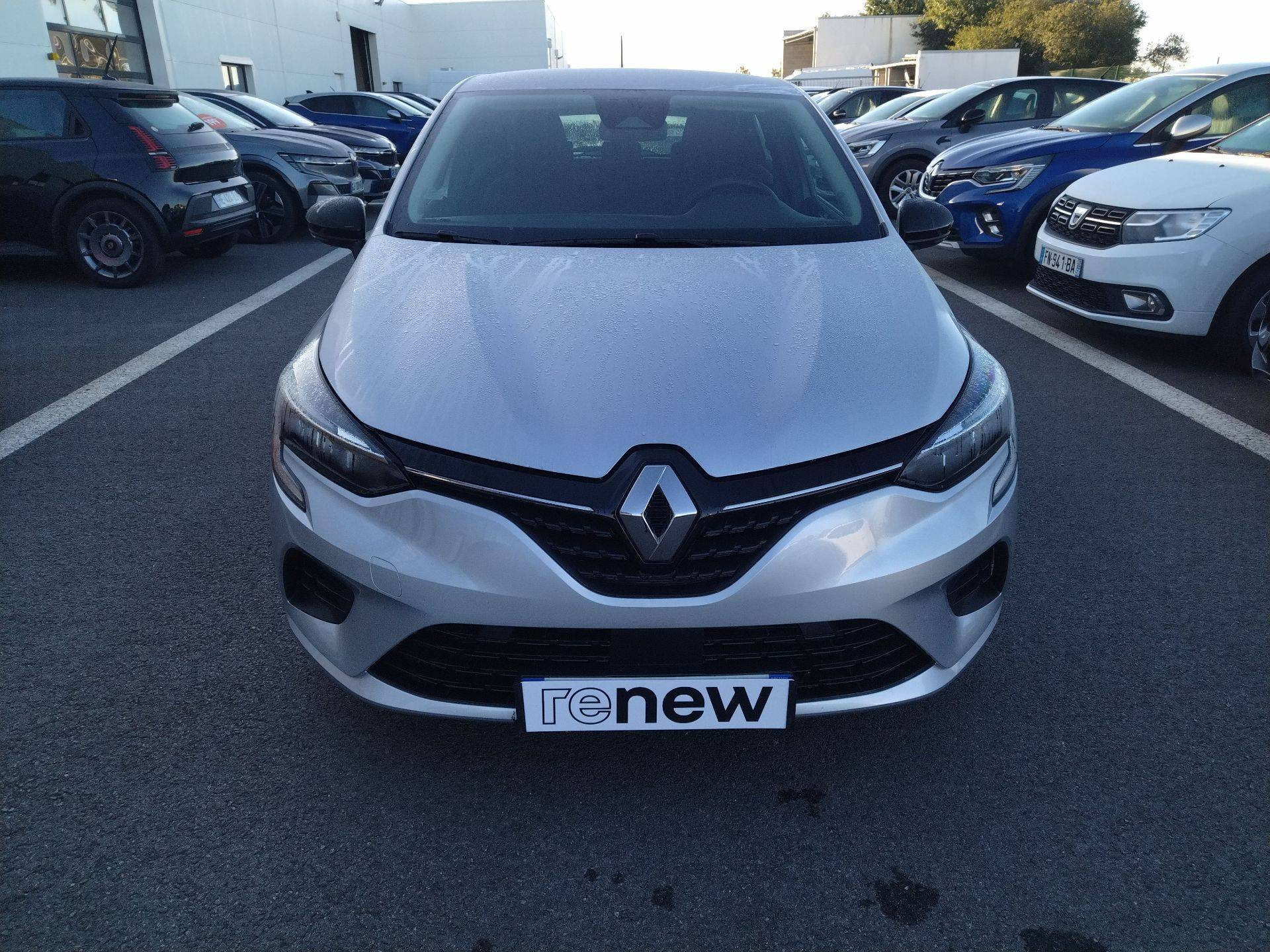 Vente en ligne Renault Clio 5 Clio TCe 90 au prix de 16 490 €